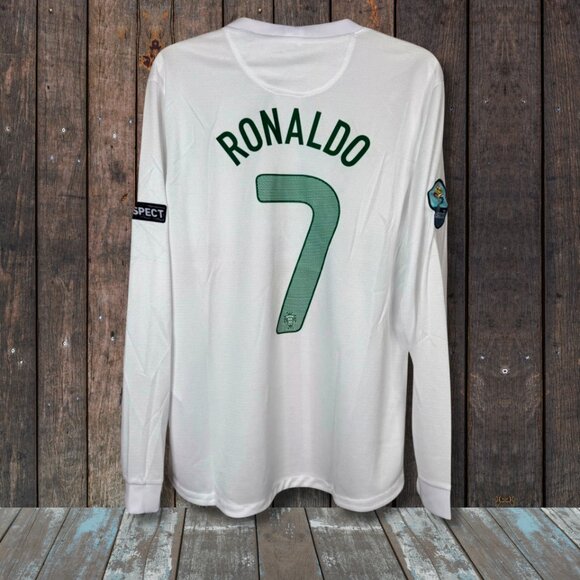 Inspired Portugal 2012 World Cup - Ronaldo #7 Away Jersey Retro Football - Picture 4 of 7